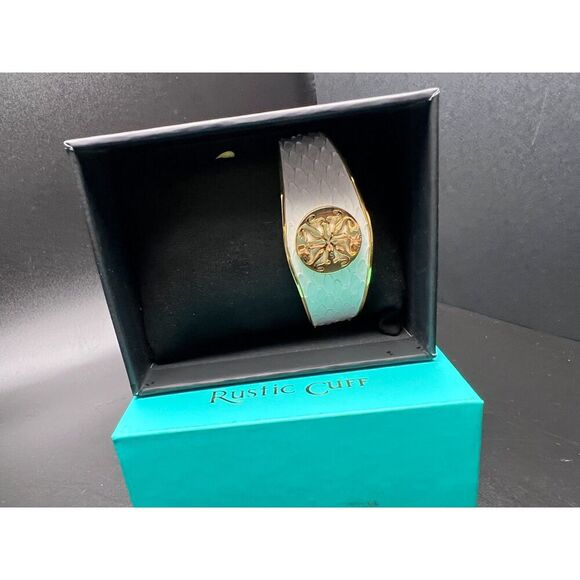 Rustic Cuff Snake Cuff - Picture 2 of 8